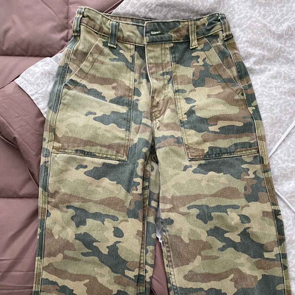 Free people camo cargo pants